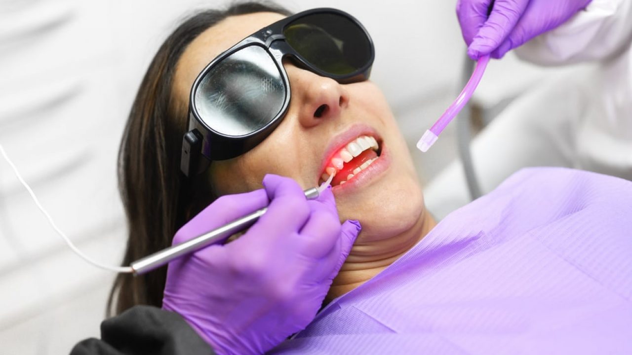 Lumière et Laser en Médecine Dentaire (Principes, interactions et applications cliniques)